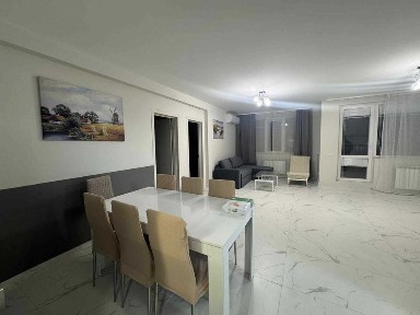 Тристаен ап. под наем в кв. Надежда 2