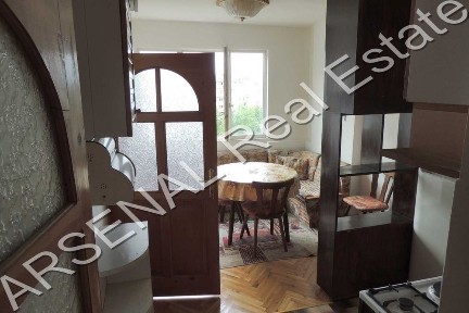 Тристаен апартамент под наем, Красно село