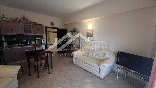 Двустаен под наем с морска гледка в Златни Пясъци