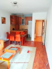 Тристаен обзаведен апартамент в Оборище!