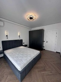 Тристаен имот в кв. Сухата река