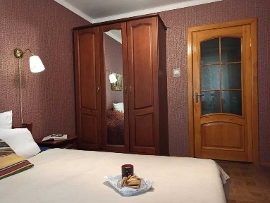 Двустаен имот в кв. Сухата река