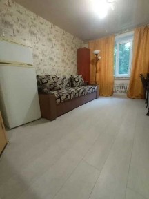 Едностаен имот в кв. Света Троица