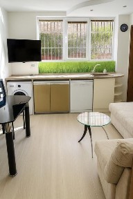 Просторен ТРИСТАЕН апартамент в кв. Каменица 1