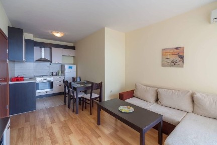 Двустаен апартамент, под наем, м-т Ален мак