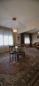 Втори среден етаж с дворно място в Горна Оряховица