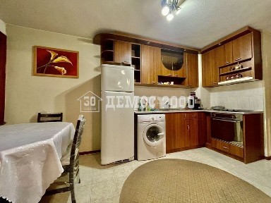 Област Варна, гр. Варна, Лятно кино Тракия