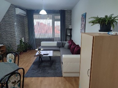 Давам под наем апартамент в Асеновград !