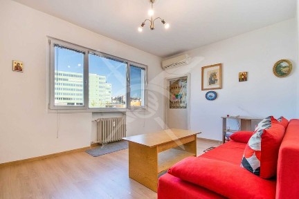 Двустаен апартамент в кв. Оборище № 89599