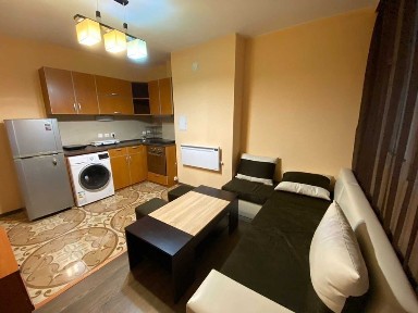 Тристаен ап. под наем в кв. Студентски град