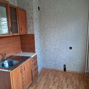 Продавам апартамент