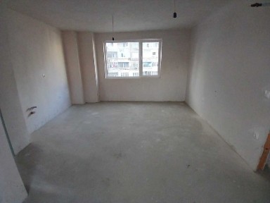 Тристаен апартамент Ново строителство