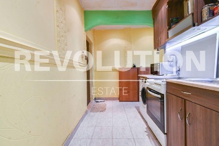 Едностаен апартамент в ж. к. Люлин 4