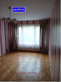 Двустаен апартамент в Света Троица