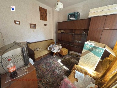 Къща близнак в центъра на гр. Русе