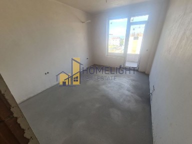 Двустаен апартамент в кв. Овча купел