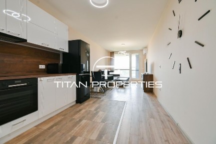 Тристаен, под наем, ж. к Манастирски ливади