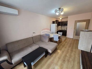 Област Варна, гр. Варна, Зимно кино Тракия