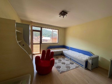 Тристаен апартамент с гараж и гарсониера Широк център, гр. Благоевград