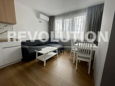 Област Варна, гр. Варна, Лятно кино Тракия