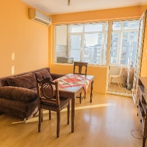 Двустаен апартамент в района на Левски!