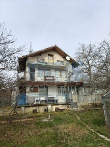 Къща в с. Поцърненци