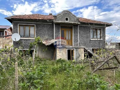 Двуетажна къща, с. Неофит Рилски, обл. Варна ТМ