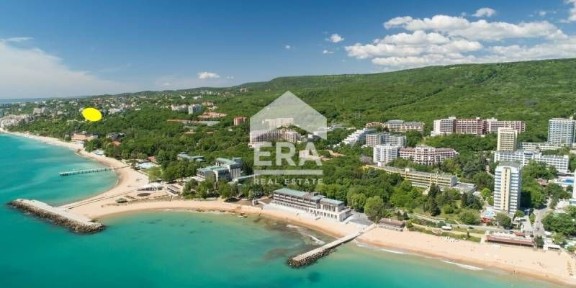 Двустаен апартамент за продажба в апартаментен хотел без такса за подд