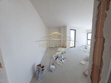 Двустаен апартамент в кв. 