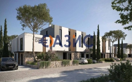 Триетажна къща в нов премиум комплекс 