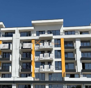 Двустаен апартамент с възможност за тристаен