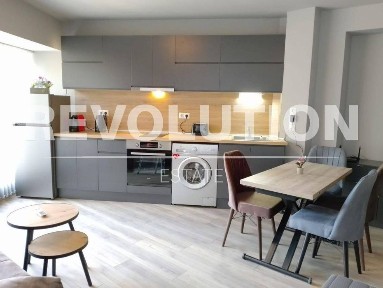 Едностаен апартамент в района на Погреби!