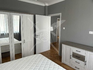 Тристаен апартамент в Центъра, София №179226