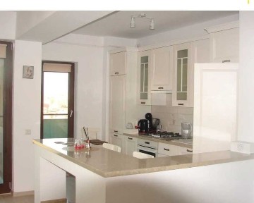 Двустаен апартамент под наем в Младежки хълм