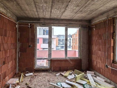 Двустаен апартамент с паркомясто в Остромила 91920