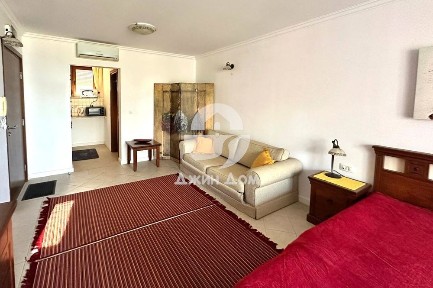 Едностаен апартамент с ПАНОРАМА МОРЕ в к-с „Санта Марина“, гр. Созопол