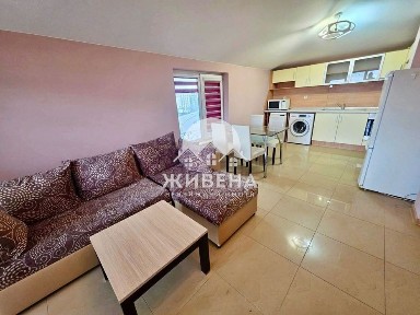 Обзаведен 3-стаен апартамент с морска панорама, к. к. Св. Св. Константи