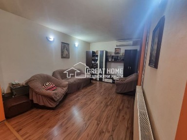 Вароша ! Четиристаен ! Газифициран !