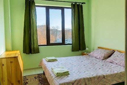 Двустаен апартамент в района на Колхозен пазар!