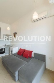 Едностаен апартамент в района на Погреби!