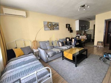 Топ Локация 2 стаен Левски