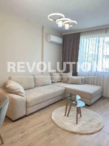 Двустаен апартамент в района на Св. Св. Константин и Елена!