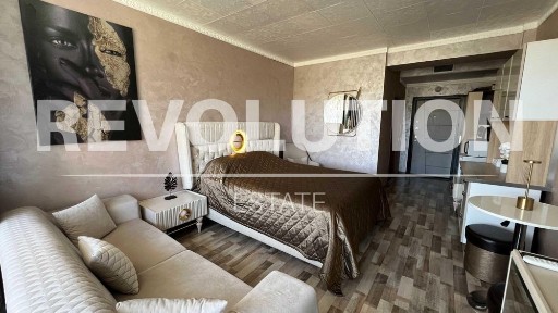 Едностаен апартамент в района на Св. Св. Константин и Елена!