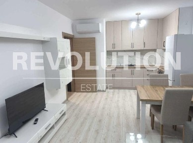 Двустаен апартамент в района на Победа!