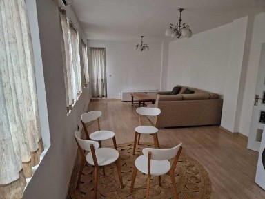 Тристаен ап. под наем Център ЦУМ