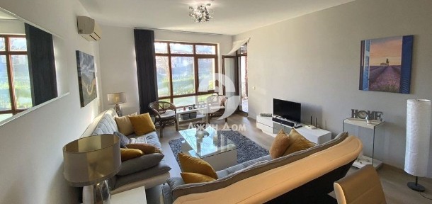 Стилен двустаен апартамент с ДВОР в к-с „Винеярдс СПА Резорт“, Ахелой