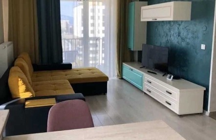 Двустаен апартамент под наем в Каменица 1