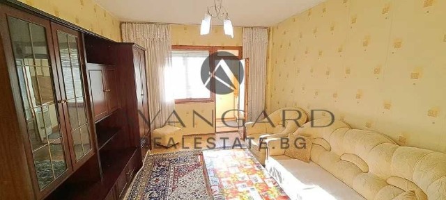 оф. 24045 Двустаен обзаведен до МГ