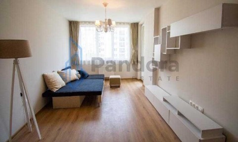 Двустаен апартамент под наем в кв. Младост 4