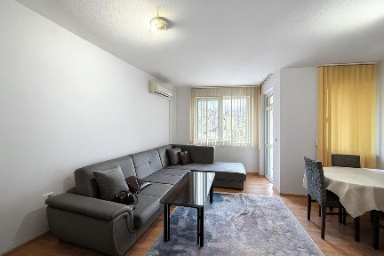 НОВО! Тристаен апартамент в Центъра